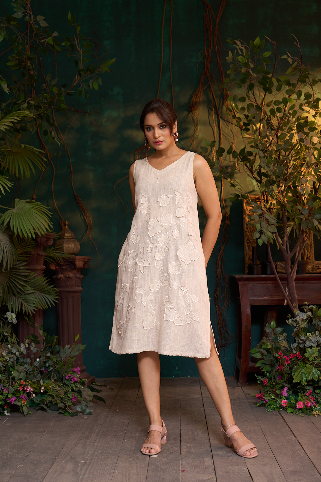 Floral Aura Linen Dress