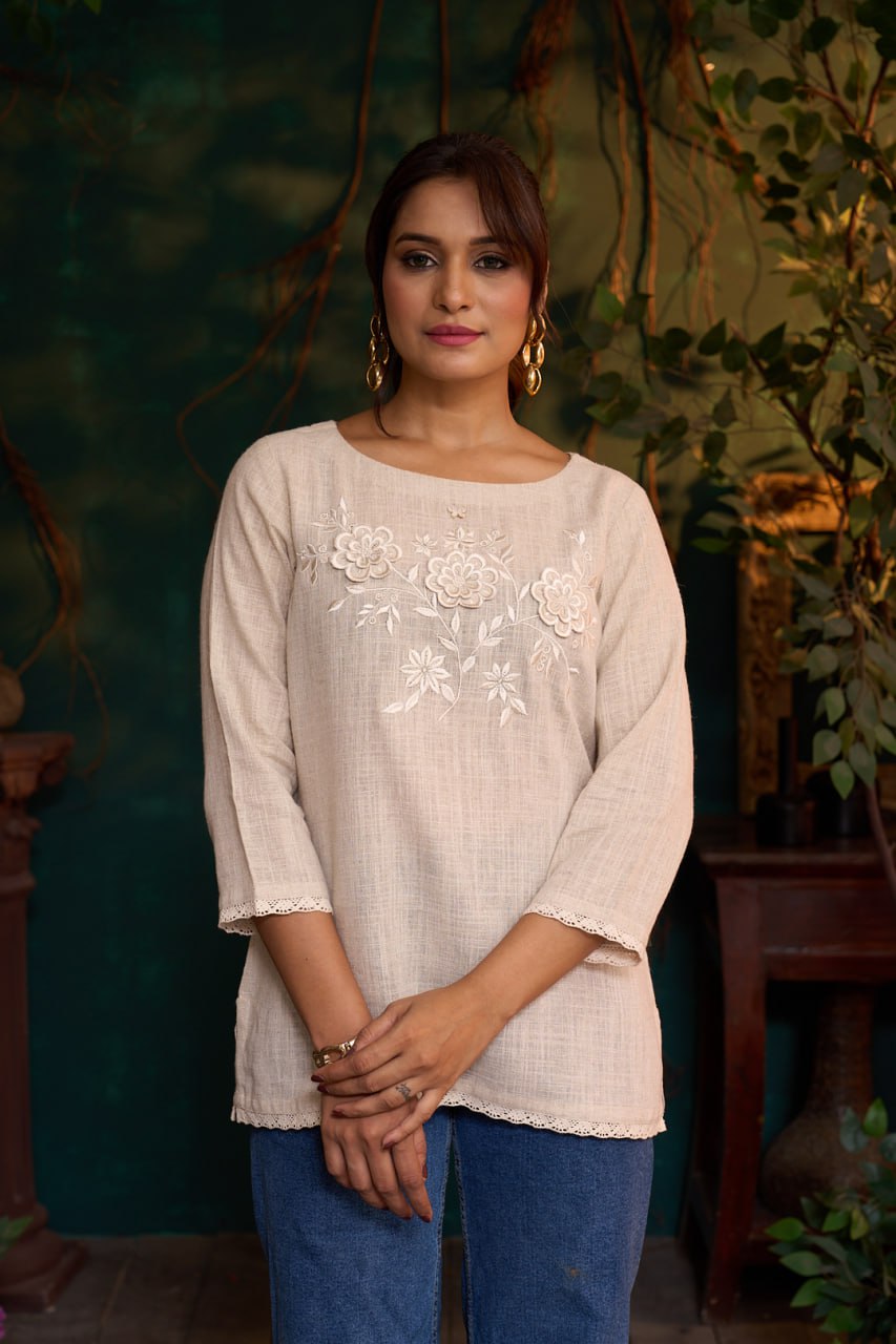Natural Khadi Short Kurta – 3D Flower Embroidery – 3/4 Sleeves